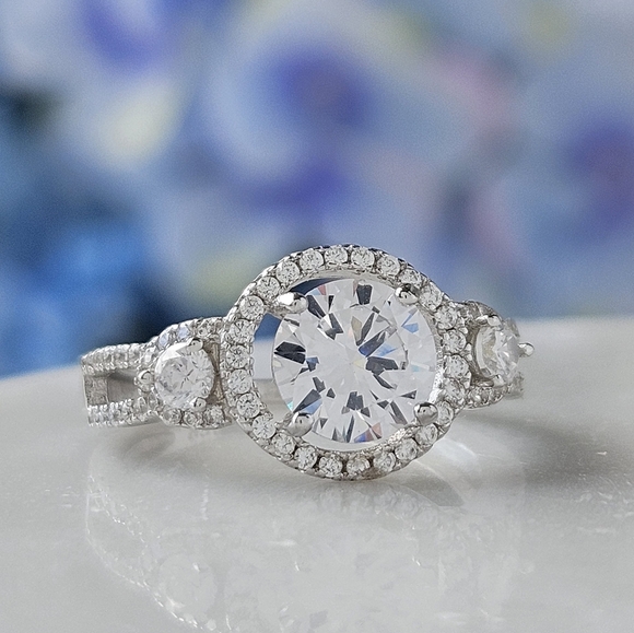 Classic Engagement Style Round Halo ring,  925 Sterling Silver - Picture 3 of 6